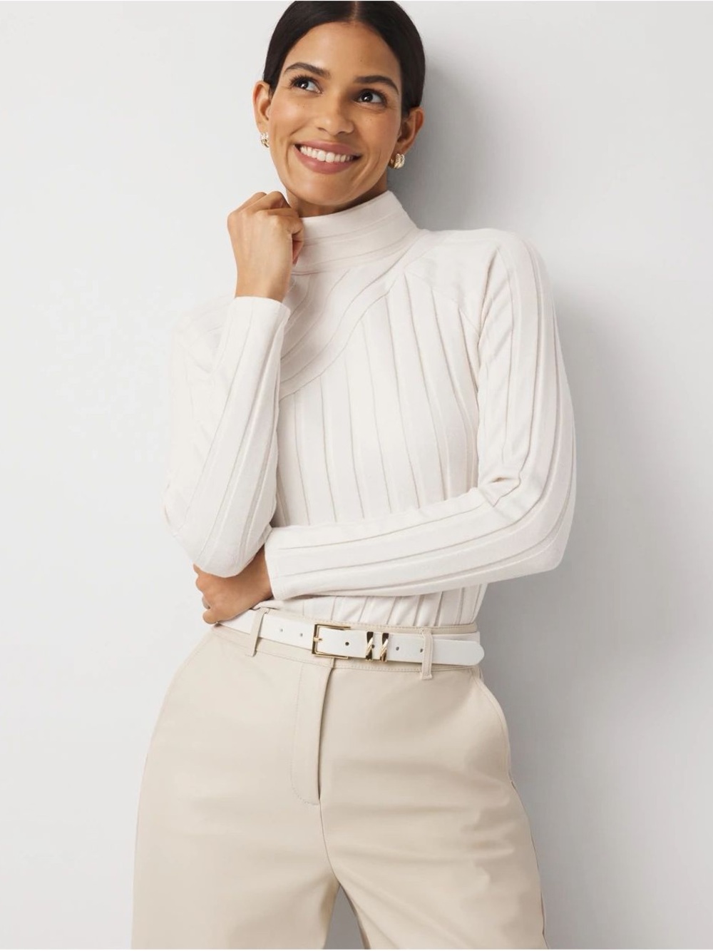 White House Black Market Cream Ribbed Mock Neck Sweater Medium